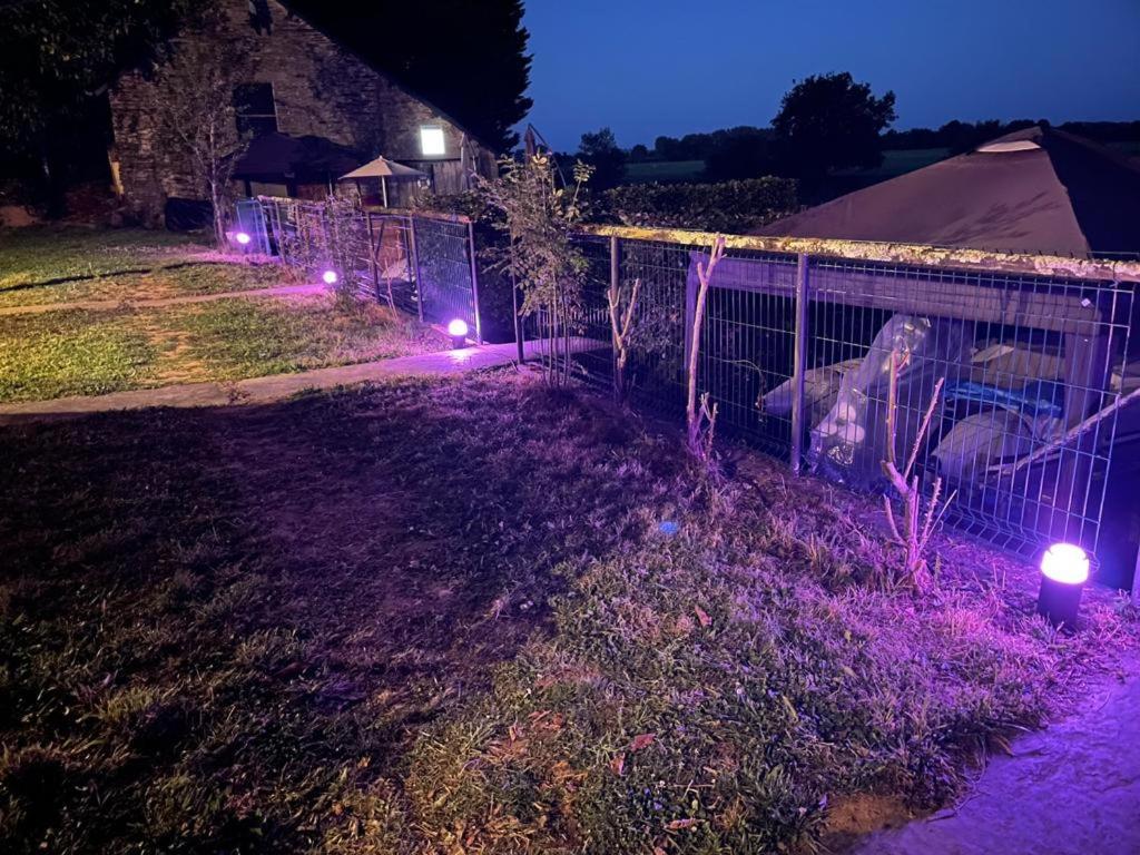 Maison Au Calme Pour 5 Personnes La Chapelle-de-Brain Exterior foto